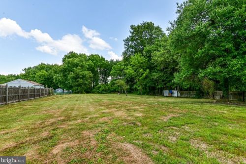 1954 Old Kirkwood Rd, Bear DE  19701-2235 exterior