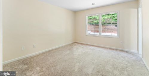 4 Willow Branch Pl, Fredericksburg VA  22405-1446 exterior