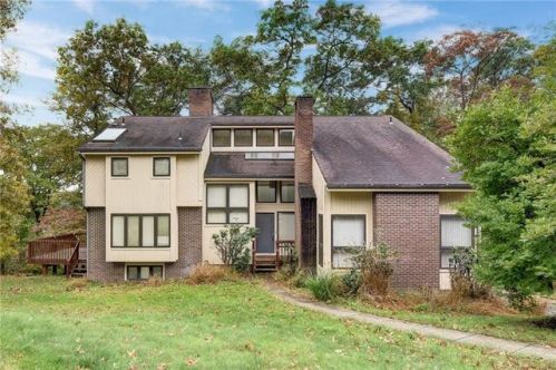 109 Wildwood Cir, Gibsonia, PA 15044-7424
