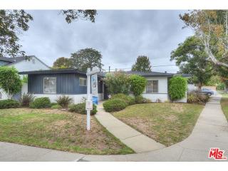 7401 81st St, Los Angeles, CA 90045-2303