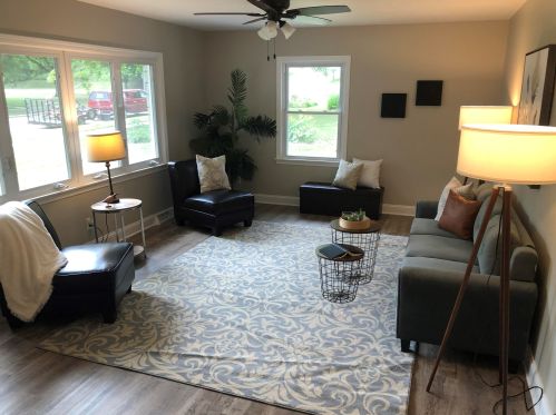512 Downing Dr, Waukesha WI  53186-6424 exterior