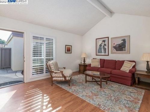 1469 Calle Enrique, Pleasanton CA 94566-5922 exterior