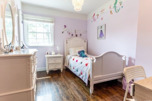 129 Adams St, Deer Park NY  11729-3154 exterior