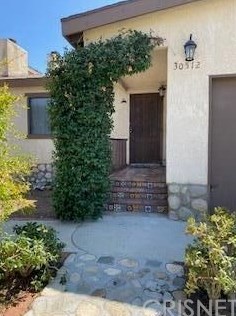 30512 Arlington St, Santa Clarita, CA 91384-2424