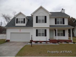110 Woodland Ct, Raeford, NC 28376-5441