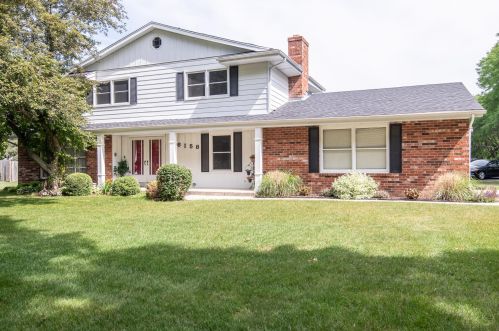 6158 Silver Brook Ln, Milwaukee, WI 53223-2245