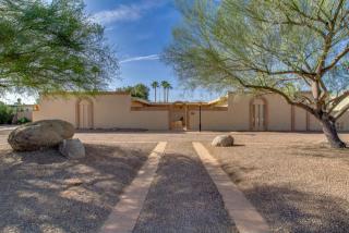 6225 Delcoa Ave, Scottsdale, AZ 85254-3824