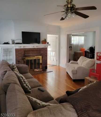 281 Dodd St, East Orange NJ  07017-1710 exterior