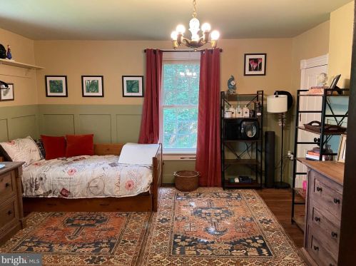 3756 Withers Larue Rd, Charles Town WV  25414-5425 exterior