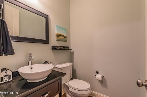 66 National Blvd, Beaufort SC  29907-1766 exterior