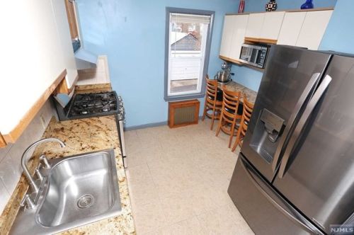 60 Garden St, Teaneck NJ  07666-5919 exterior