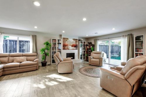 1449 Branham Ln, San Jose CA  95111-2760 exterior