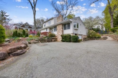 245 Boulevard, Mountain Lakes, NJ 07046-1209