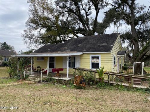 4461 Putnam St, Marianna, FL 32446-3460