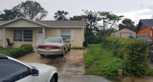 5774 Aruba Way, West Palm Beach, FL 33407-1706