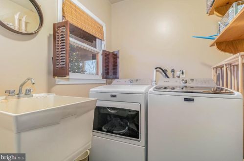 1270 Lisburn Rd, Navy Sup Dpt PA 17055-6710 exterior