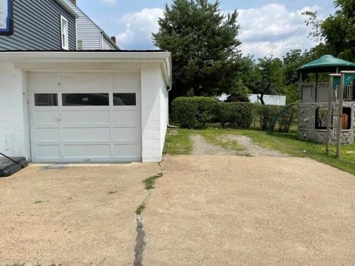 338 Center St, Bridgeville PA  15017-2434 exterior