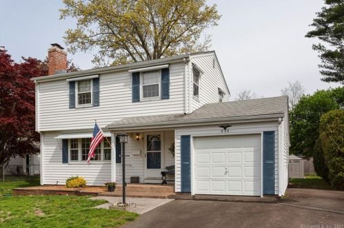 530 Forest St, Hartford, CT 06118-2035