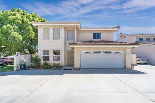 8536 Cedar St, Bellflower, CA 90706-6302
