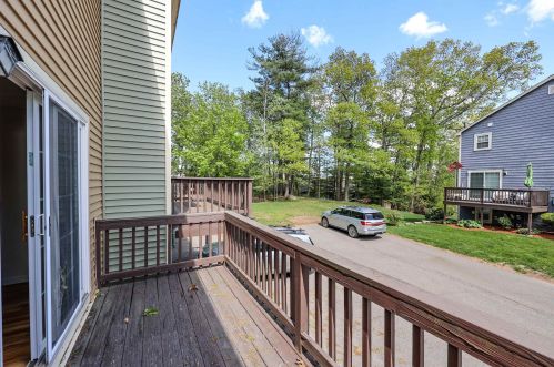 129 Cannongate Iii, Nashua NH 03063-1951 exterior