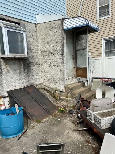 120-17 135th St, Jamaica, NY 11420-1030