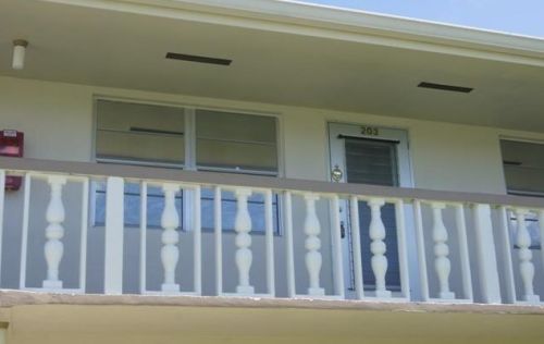 203 Dorchester I, West Palm Beach, FL 33417-1455