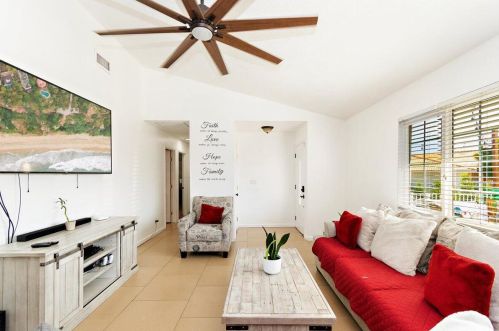 64978 Ray Ct, Desert Hot Springs CA  92240-1447 exterior