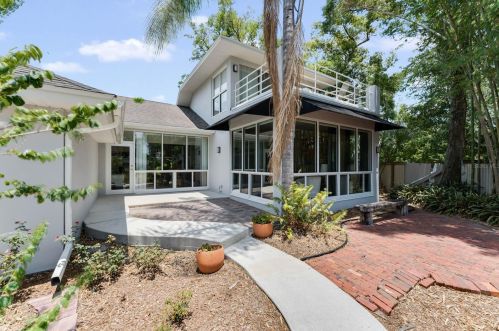 1115 Canovia Ave, Orlando, FL 32804-2054
