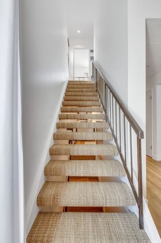 1722 Mountain Terrace Ln, Montebello CA  90640-2052 exterior