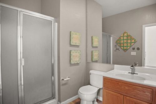 5812 Homewood Way, Riverbank CA  95367-9550 exterior