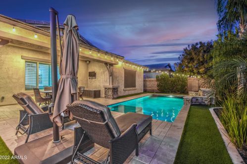 3047 Derringer Way, Gilbert AZ 85297-7889 exterior