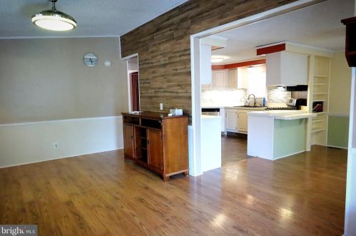 1139 12th Ave, Wilmington, DE 19808-4972