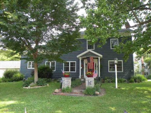 800 Church St, Ripon, WI 54971-1266