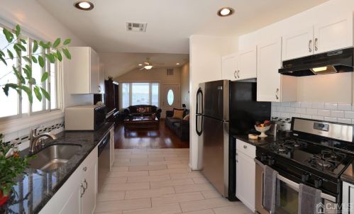 187 Front St, Perth Amboy NJ  08861-4701 exterior
