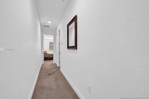 460 147 Ave, Hollywood FL 33027-6104 exterior