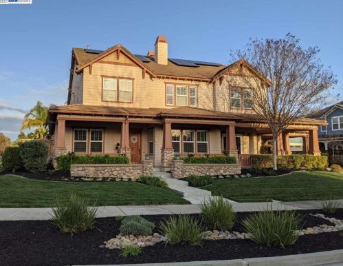 3004 Lusitana Dr, Livermore, CA 94550-9685