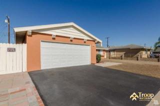 1021 Redwood St, Oxnard, CA 93033-5007