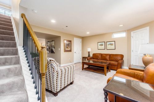 1180 Weeping Willow Ct, Blacklick OH  43004-5013 exterior