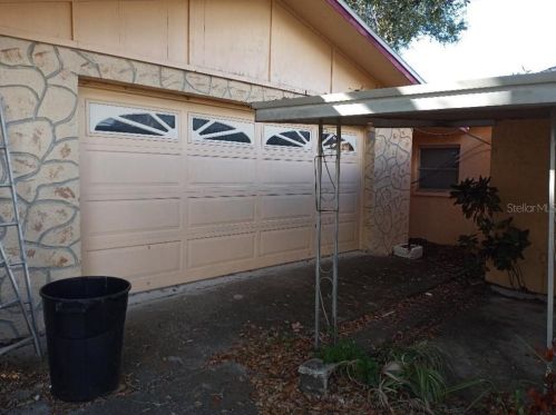 214 Disston Ave, Tarpon Springs, FL 34689-4217