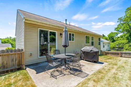 3317 Brodbeck Pl, Cincinnati OH 45211-8097 exterior