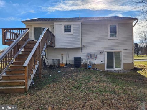11902 Cleaver Dr, Bowie, MD 20721-1974