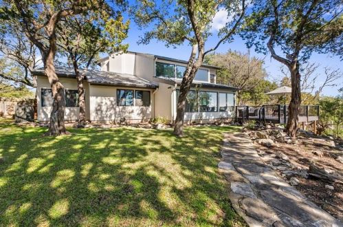 8401 Bell Mountain Dr, Austin TX  78730-2829 exterior