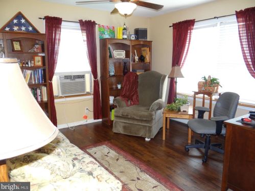 27 Eaton St, Schuylkill Haven PA  17972-1022 exterior