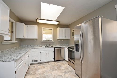 6740 Britton Ave, Cincinnati OH  45227-3216 exterior