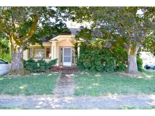 426 Williams St, Lebanon, OR 97355-4360