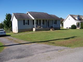 4540 Windsong Dr, Cookeville, TN 38501-0808