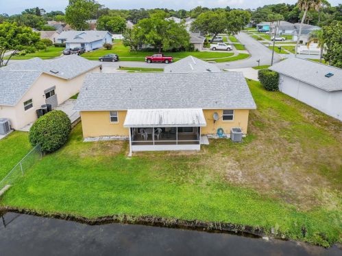5457 Landis Ave, Daytona Beach, FL 32127-5525