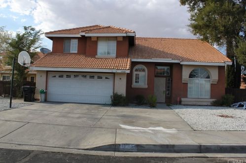 14568 Hackamore Rd, Victorville, CA 92392-6166