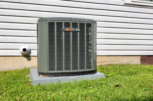 217 Spring Ave, Bellefontaine OH  43311-1803 exterior