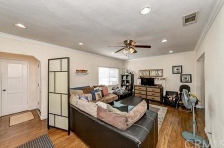 6081 Homewood Ave, Buena Park CA  90621-2407 exterior